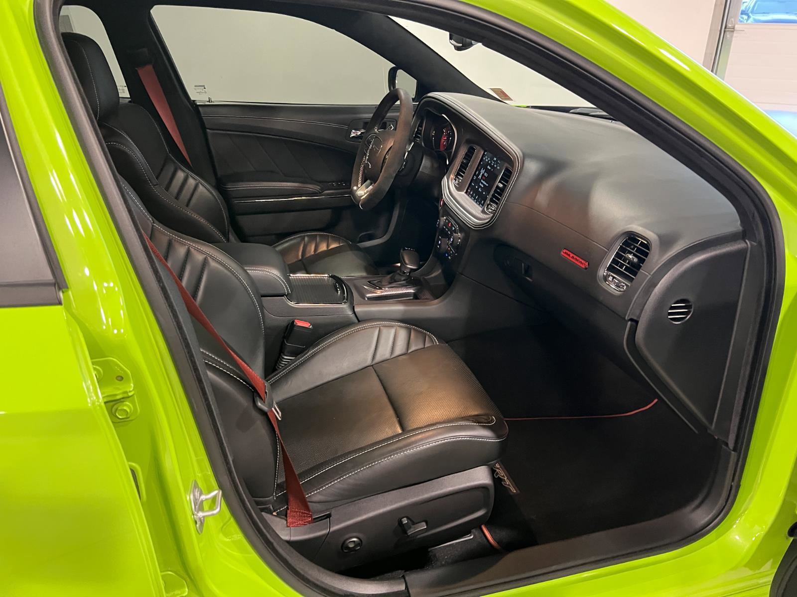 Used 2023 Dodge Charger SRT Hellcat image 39