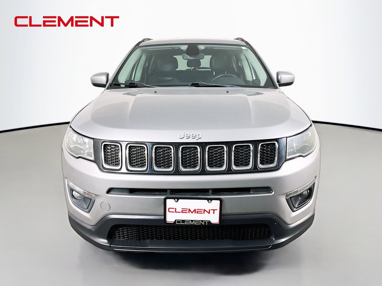 Used 2019 Jeep Compass Latitude w/ Popular Equipment Group FWD image 3