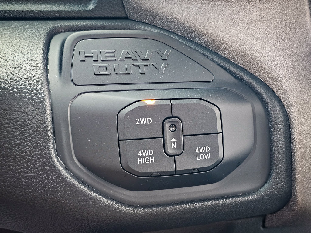 New 2026 RAM 3500 Tradesman AWD/4WD image 24