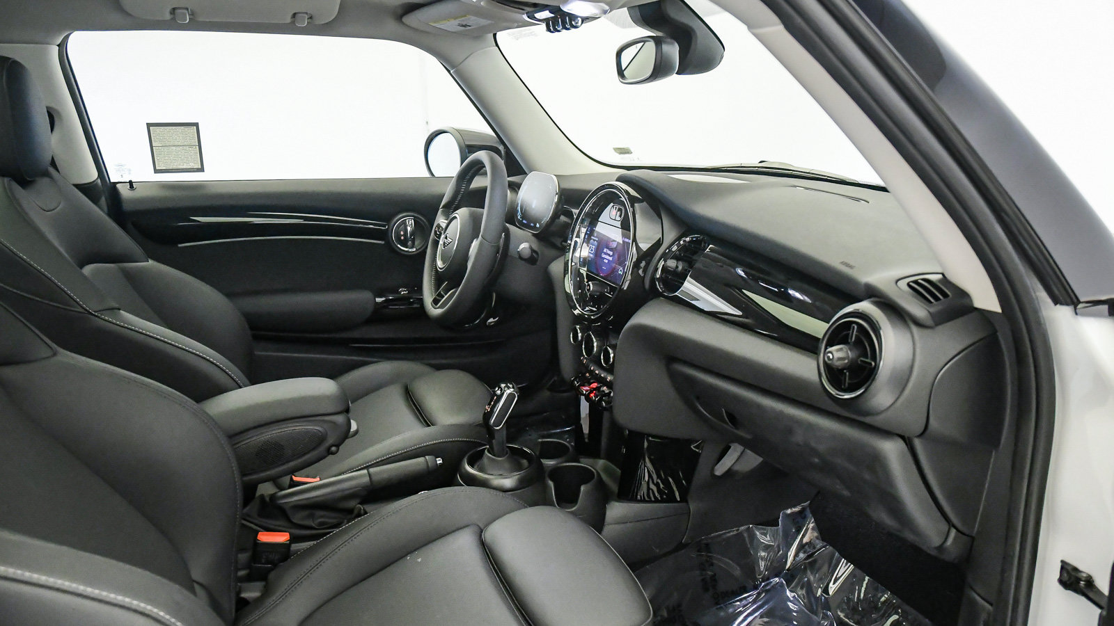 Certified 2024 MINI Cooper S FWD image 15