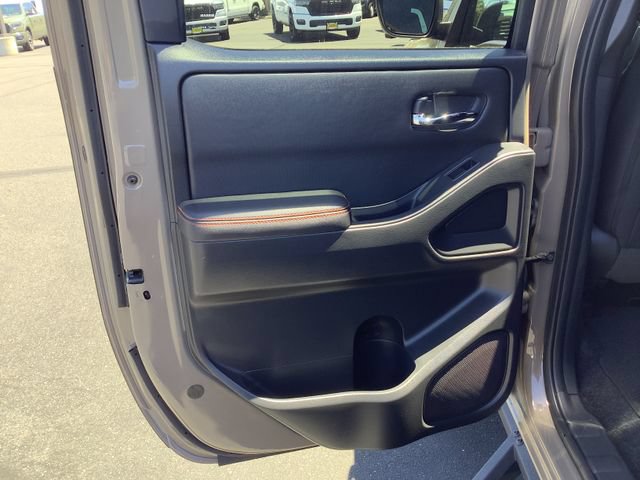 Used 2023 Nissan Frontier Pro-X w/ Pro Convenience Package RWD image 24