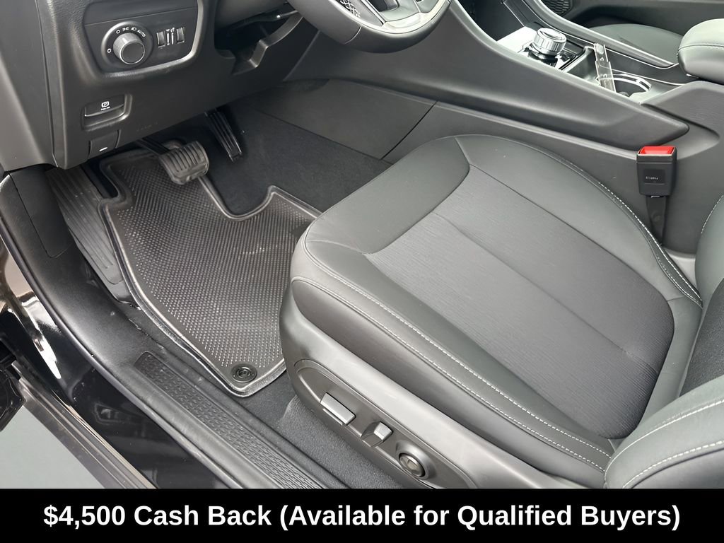 New 2025 Jeep Grand Cherokee L Laredo w/ Luxury Tech Group I RWD image 33