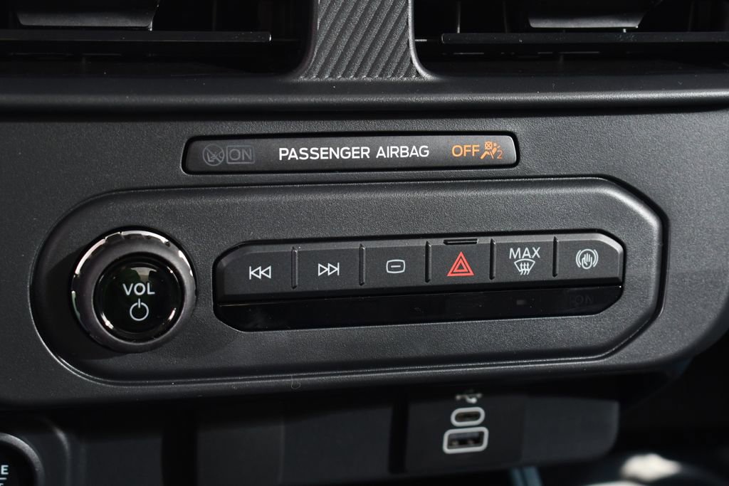 New 2025 Ford Maverick XLT w/ XLT Luxury Package image 28