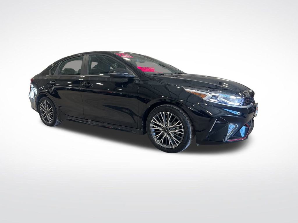 Certified 2024 Kia Forte GT-Line w/ GT-Line Premium Package image 3