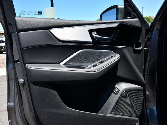 Used 2026 Acura MDX FWD w/ Technology Package image 11