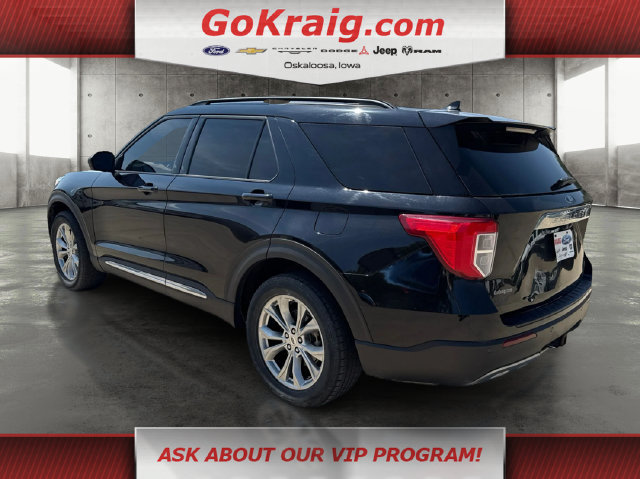 Used 2020 Ford Explorer XLT w/ Equipment Group 202A AWD/4WD image 7