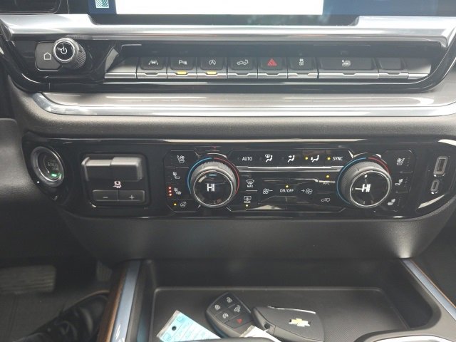 Used 2024 Chevrolet Silverado 1500 High Country image 25