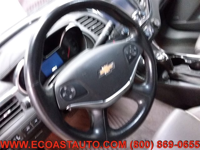 Used 2018 Chevrolet Impala Premier FWD image 11