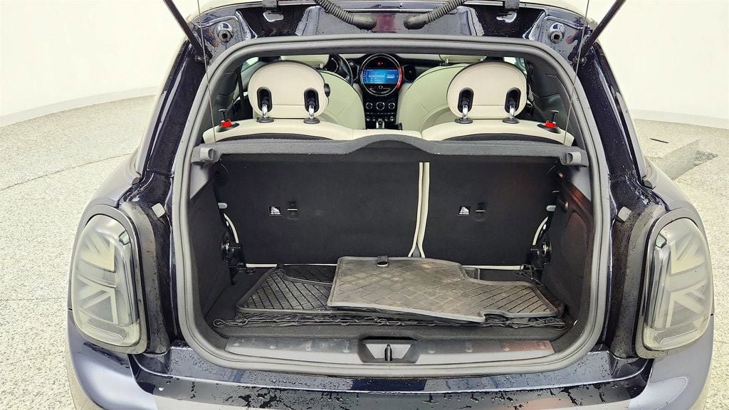 Used 2022 MINI Cooper SE FWD image 21