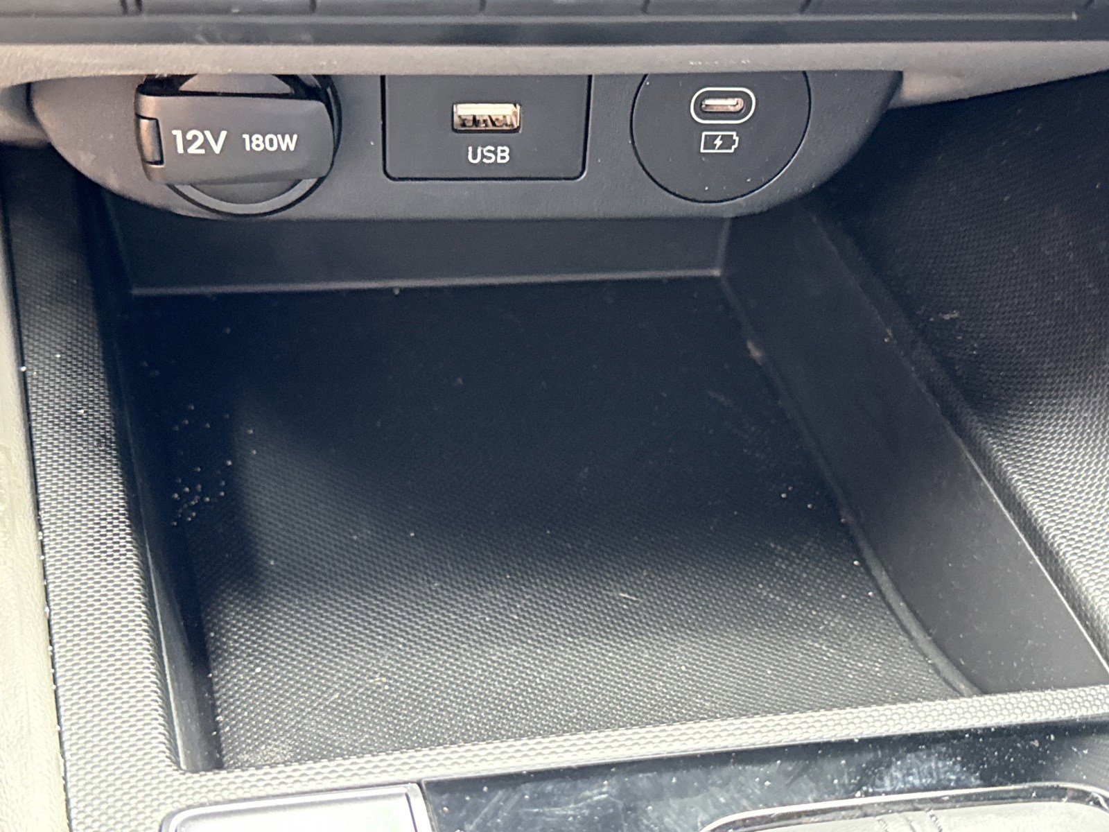 Certified 2024 Hyundai Elantra SEL image 26