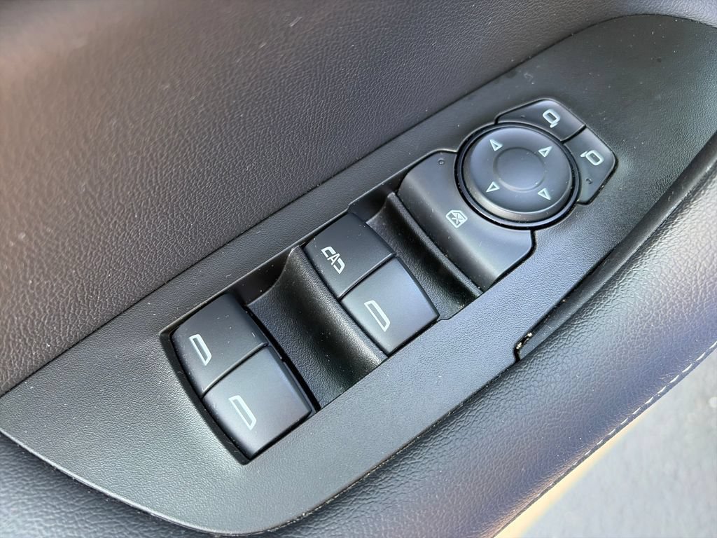 Used 2024 Chevrolet Blazer LT w/ Convenience Package FWD image 19
