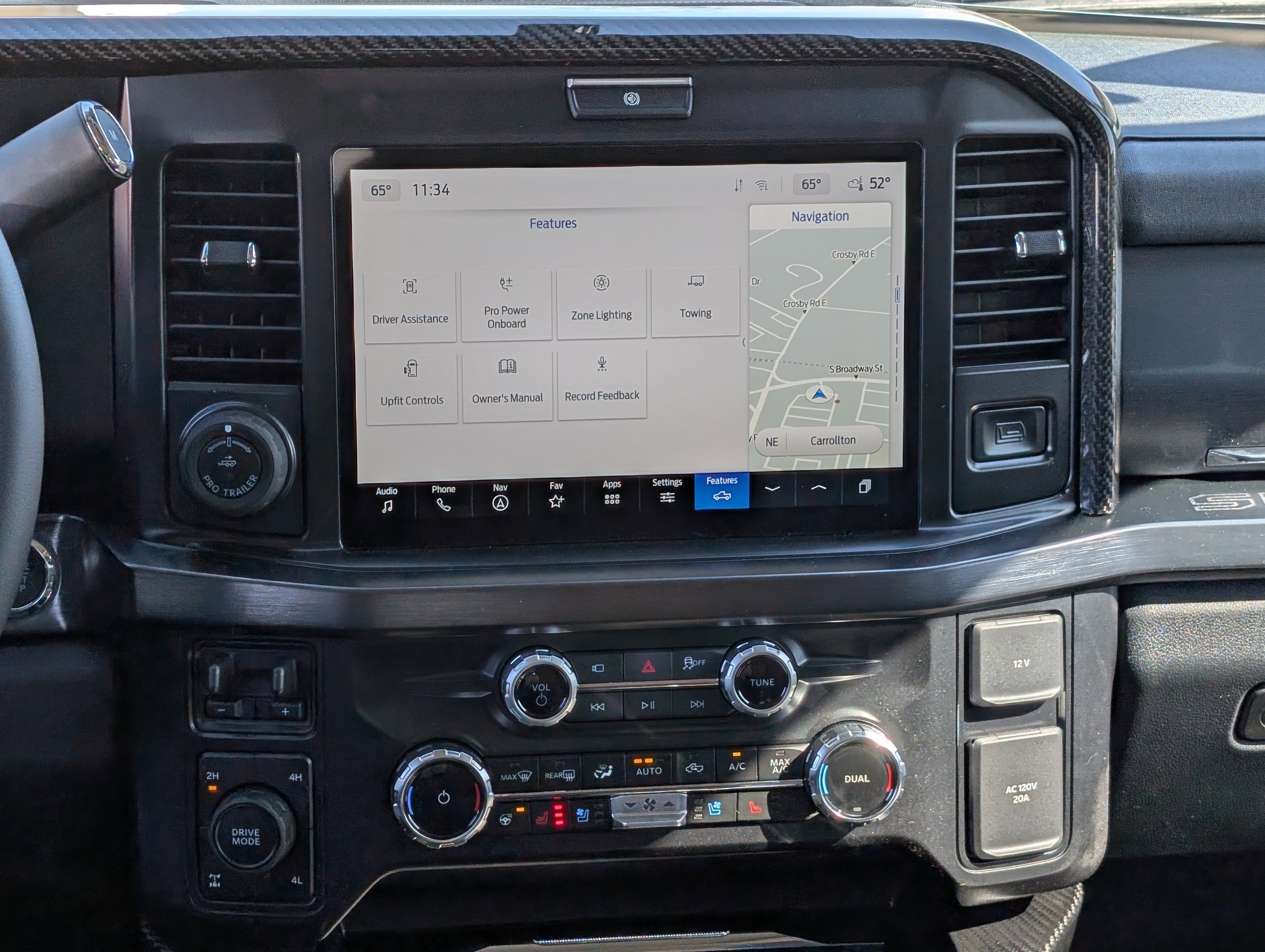 New 2026 Ford F250 Lariat w/ Black Appearance Package image 16