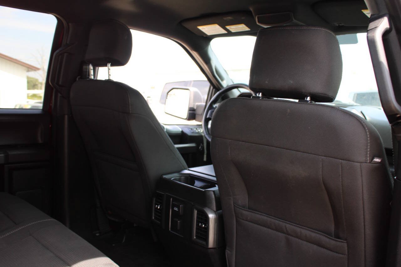 Used 2016 Ford F150 XLT w/ Equipment Group 302A Luxury AWD/4WD image 10