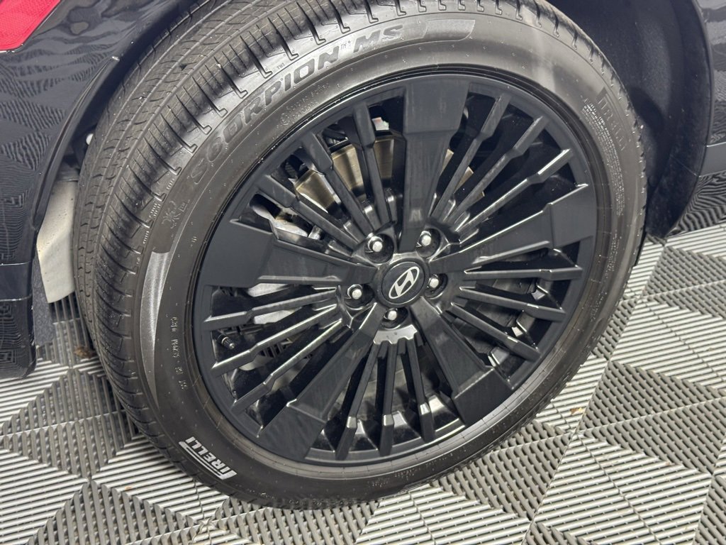 Used 2025 Hyundai Santa Fe Calligraphy image 7