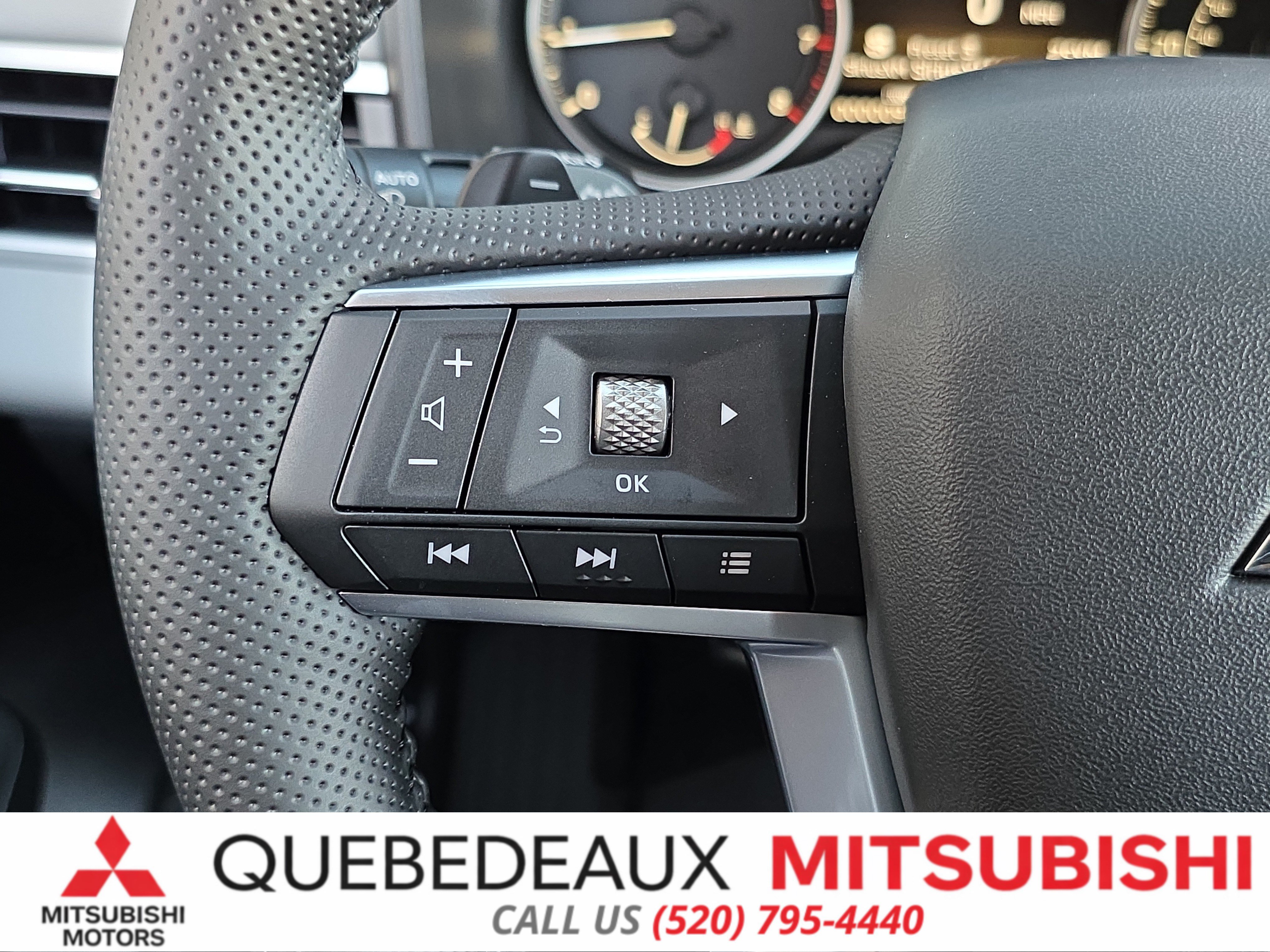 New 2026 Mitsubishi Outlander SE FWD image 15