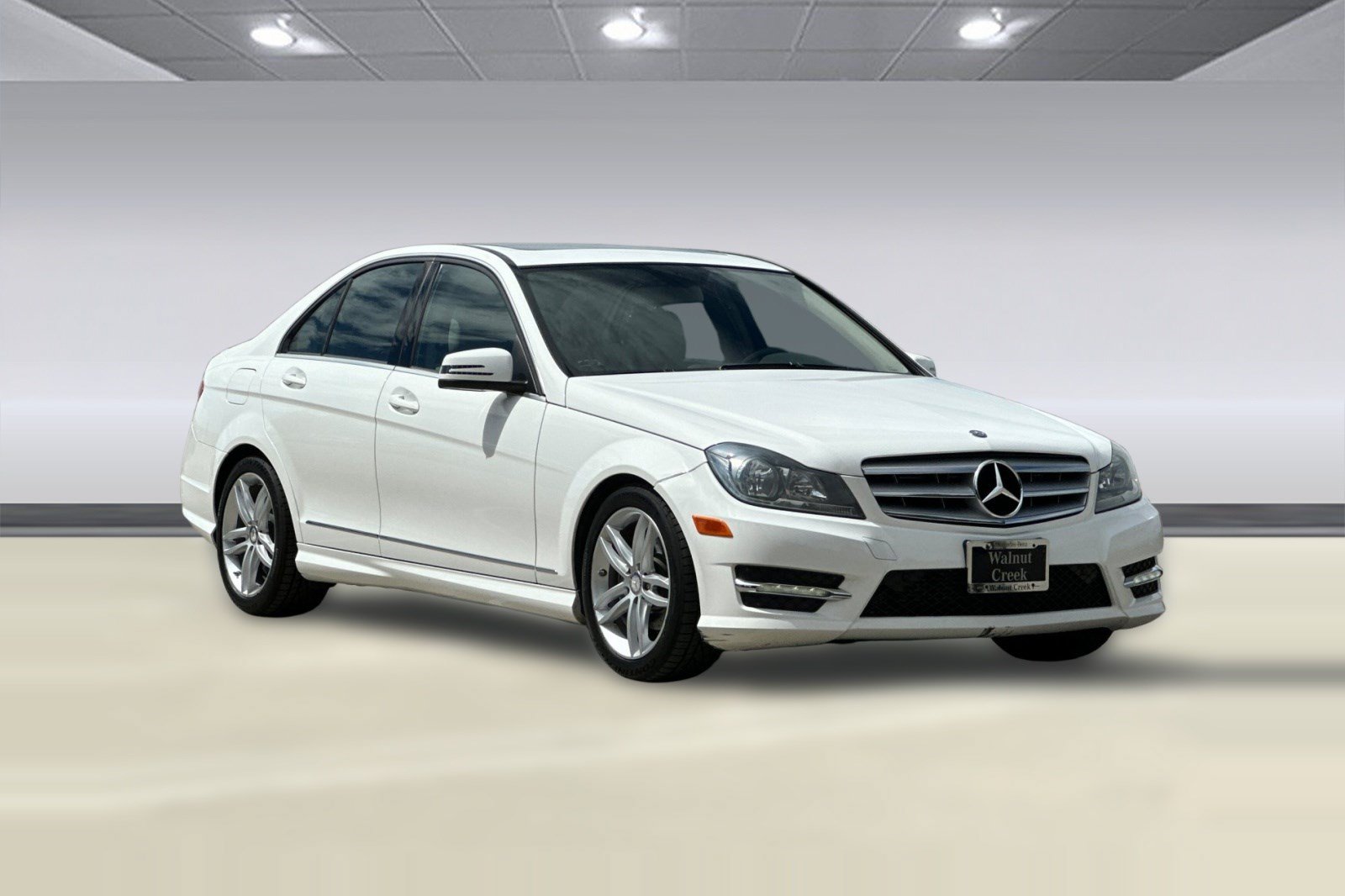 Used 2013 Mercedes-Benz C 250 Sedan image 7