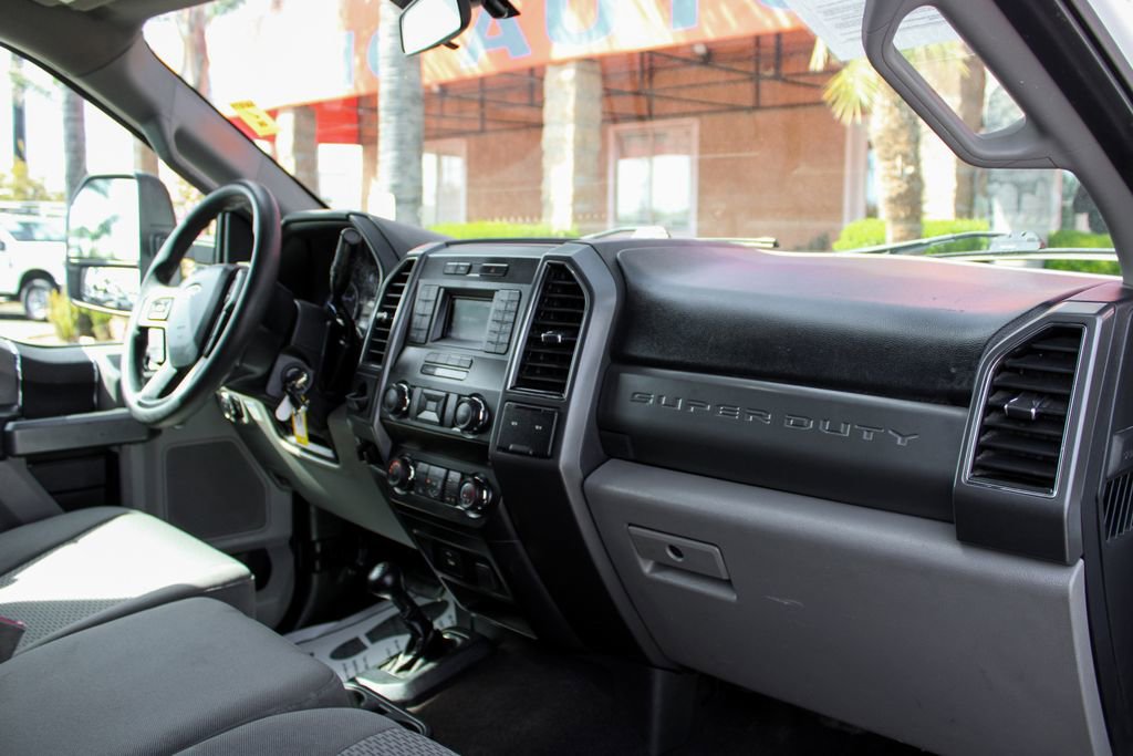 Used 2019 Ford F550 4x4 Crew Cab Super Duty image 38