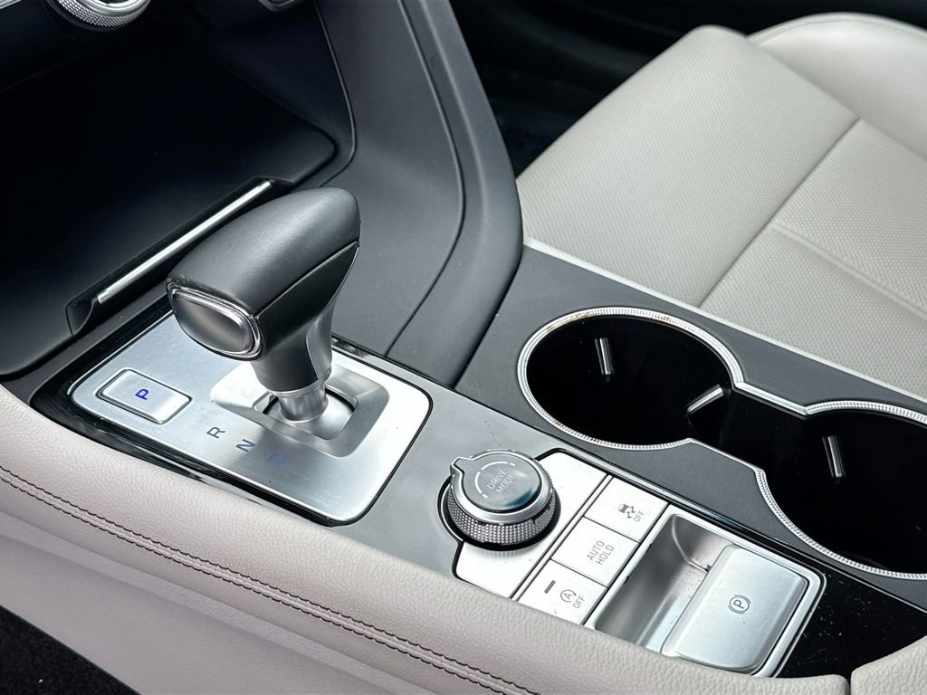 Used 2020 Genesis G70 2.0T image 27