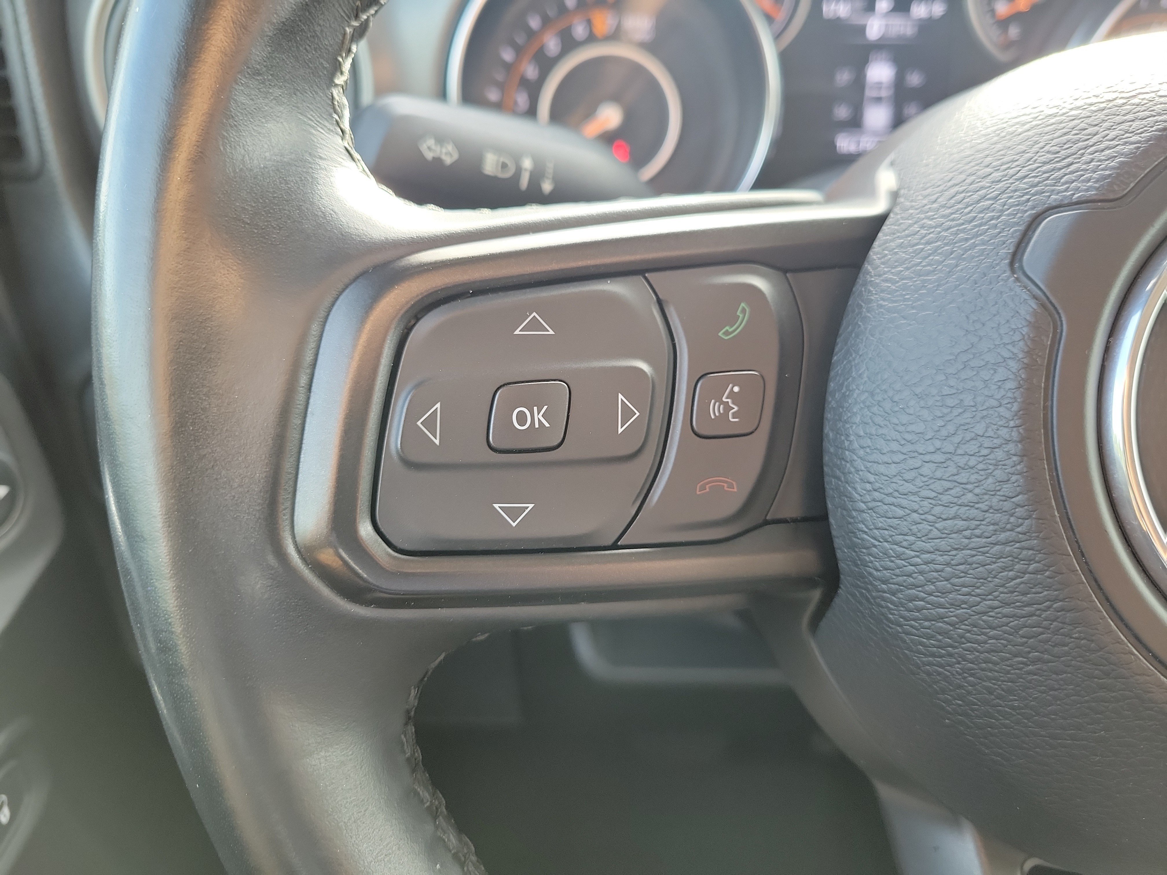 Used 2022 Jeep Gladiator Sport AWD/4WD image 25