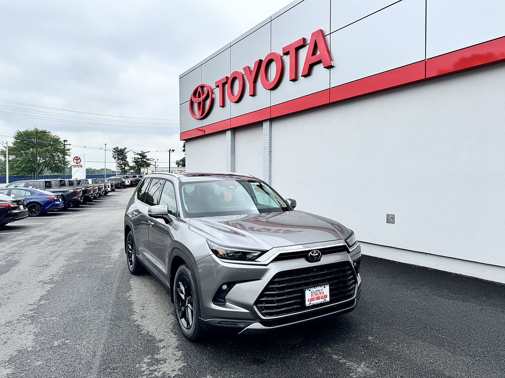 New 2026 Toyota Grand Highlander AWD image 1