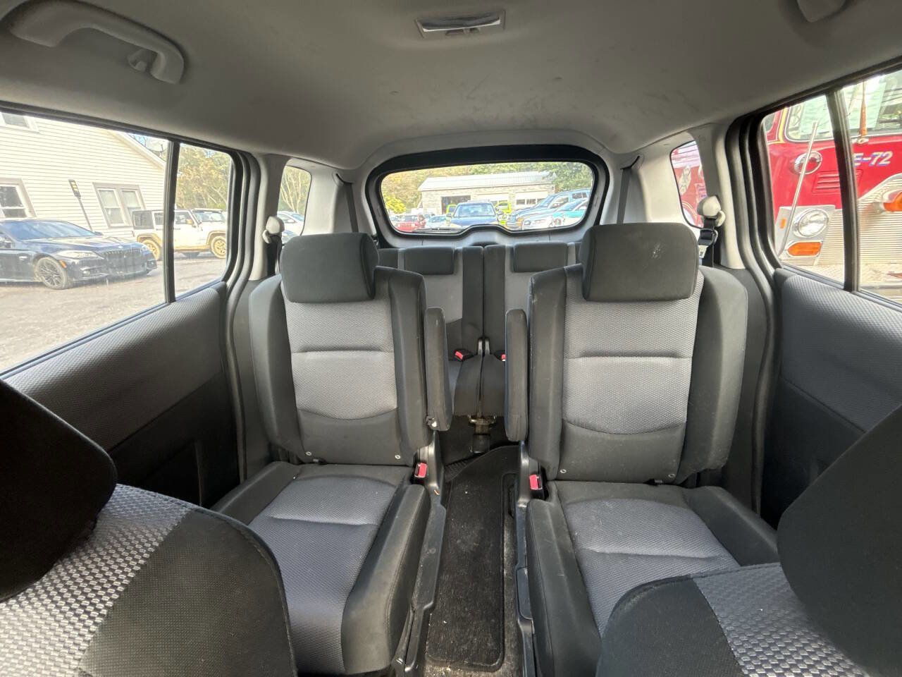 Used 2006 MAZDA MAZDA5 Sport FWD image 16