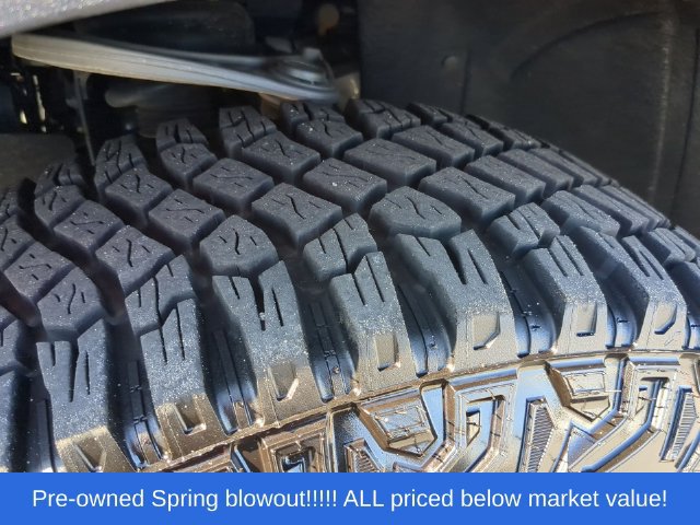 Used 2022 Ford Bronco Black Diamond AWD/4WD image 19