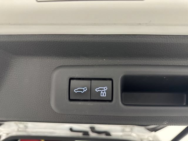 Used 2024 Toyota Sequoia TRD Pro AWD/4WD image 31