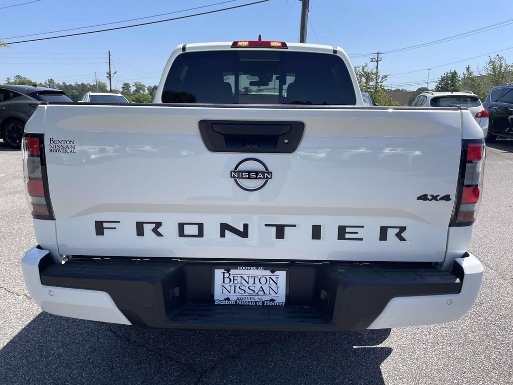 New 2026 Nissan Frontier SV AWD/4WD image 3