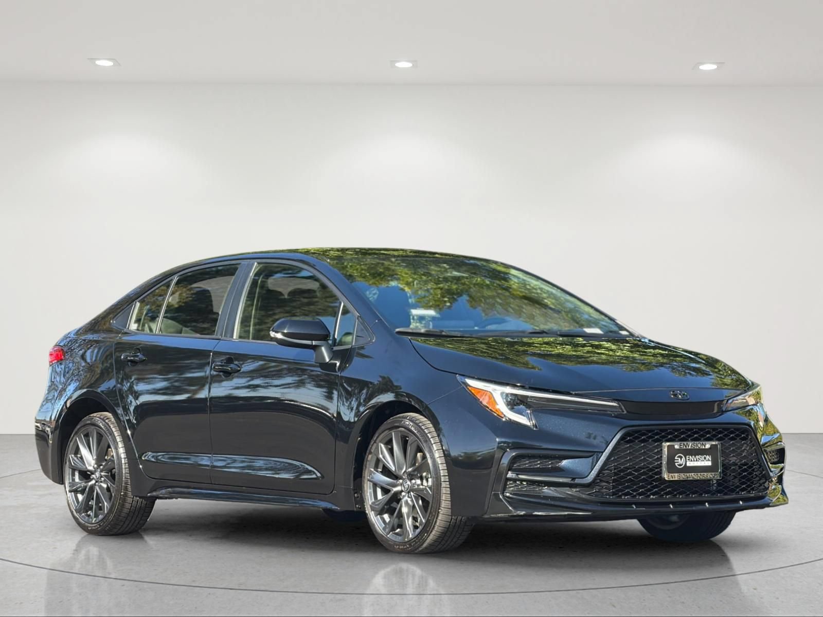 Used 2026 Toyota Corolla SE FWD image 7