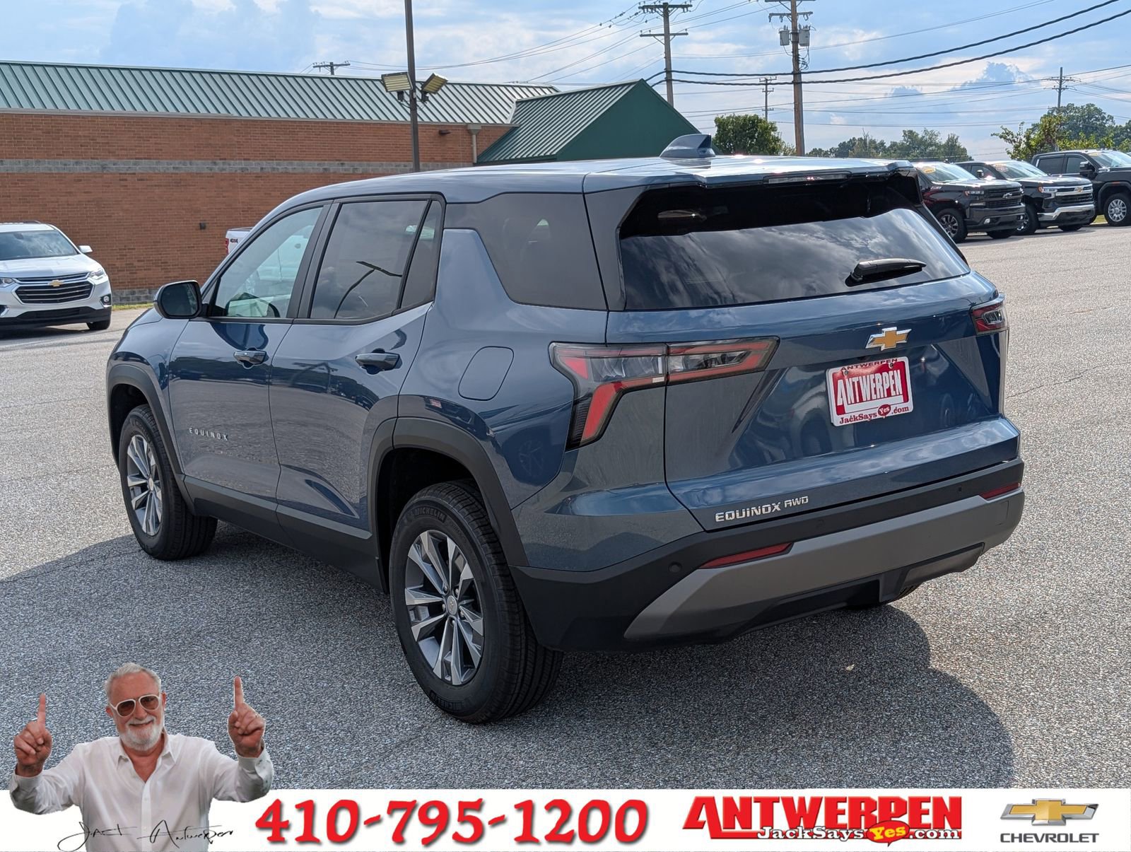 New 2026 Chevrolet Equinox LT image 3