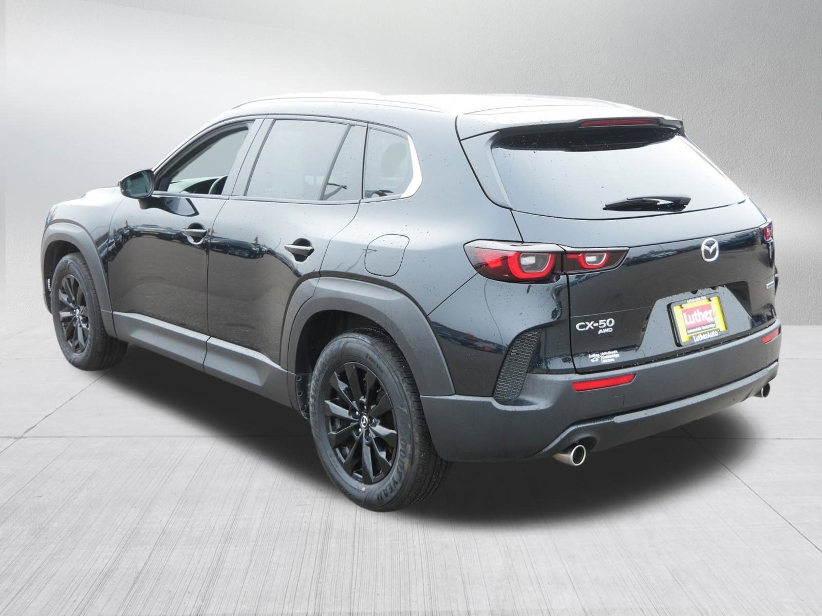 Used 2025 MAZDA CX-50 AWD 2.5 S w/ Preferred Package image 5
