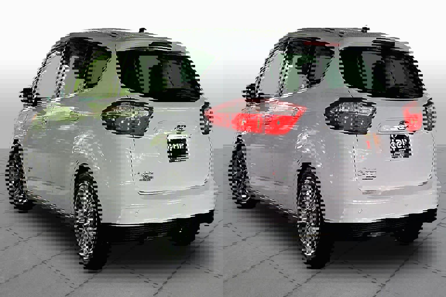 Used 2015 Ford C-MAX Energi SEL w/ Equipment Group 303A image 11