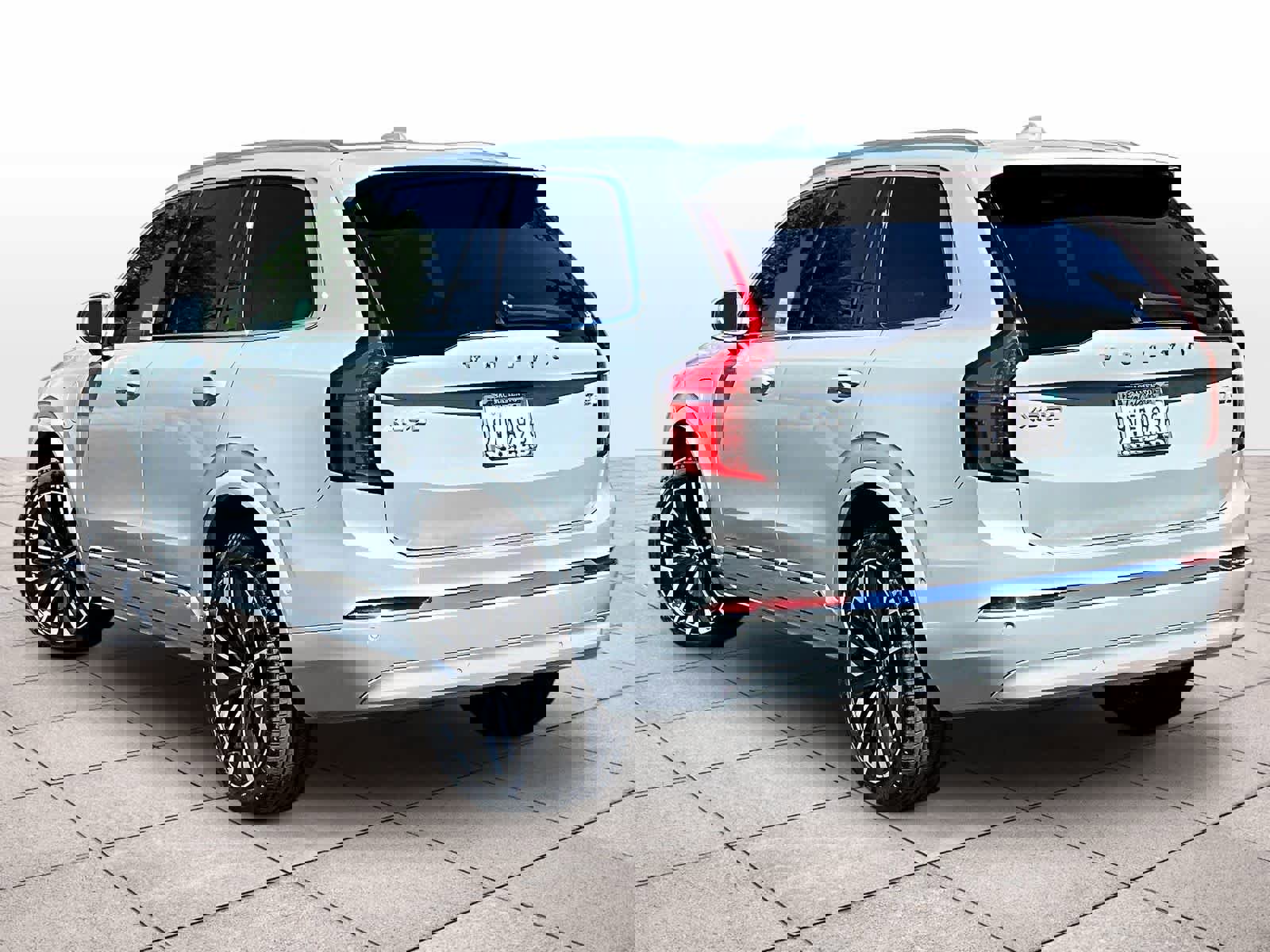 Used 2026 Volvo XC90 T8 Plus w/ Protection Package Premier image 14