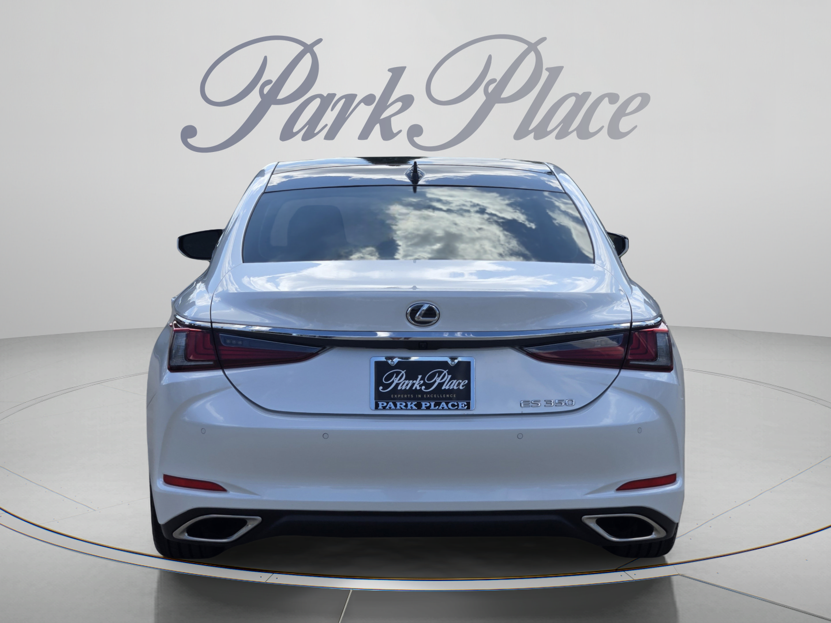 Certified 2025 Lexus ES 350 w/ Premium Package FWD image 3