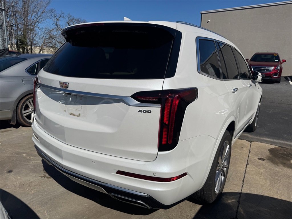 Used 2023 Cadillac XT6 Premium Luxury image 5