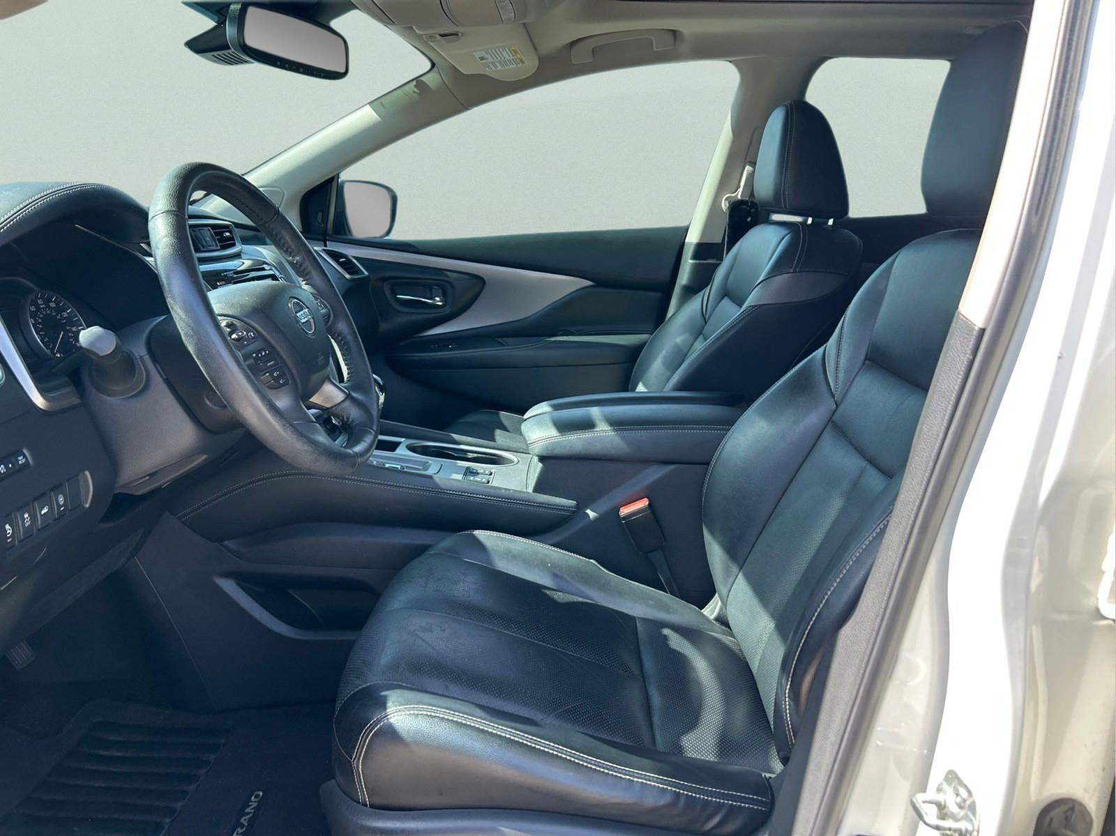 Used 2020 Nissan Murano SL w/ Moonroof Package FWD image 13