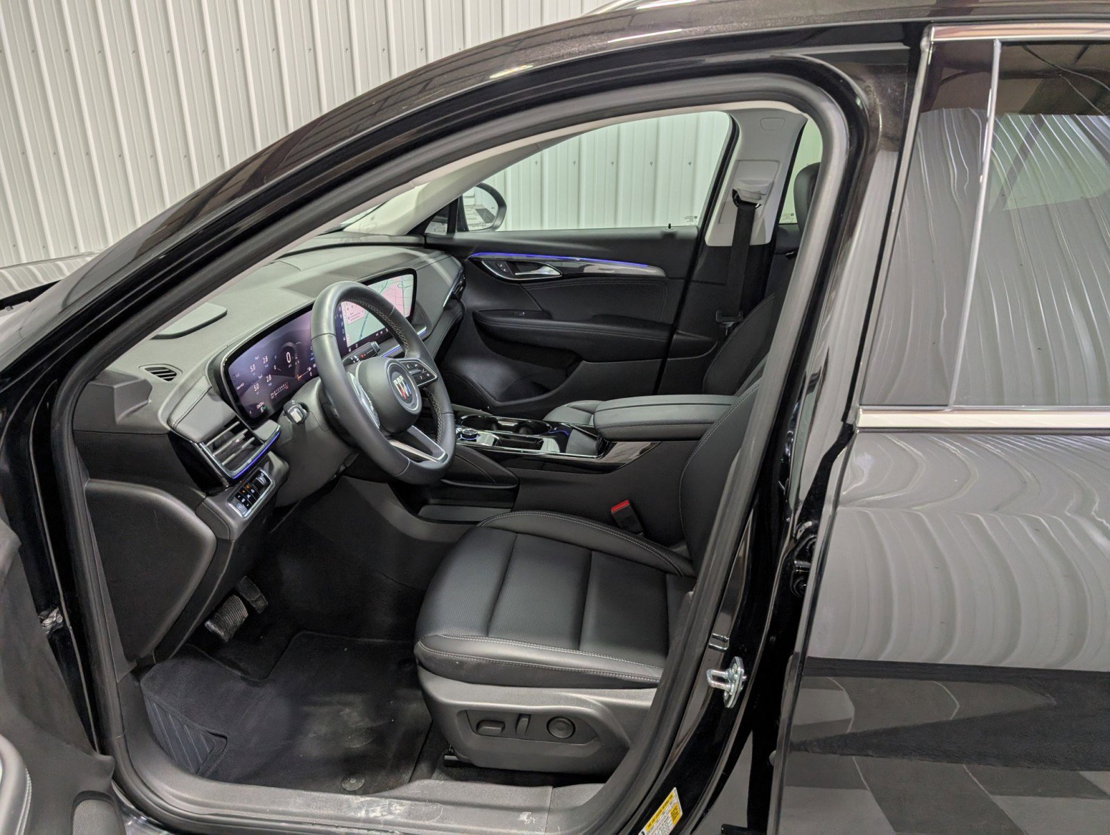 Used 2025 Buick Envision Preferred image 15