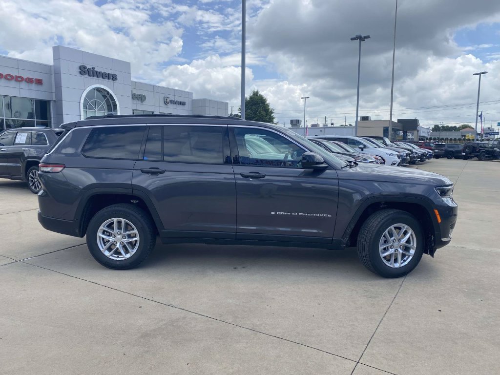 New 2026 Jeep Grand Cherokee L 2WD image 36