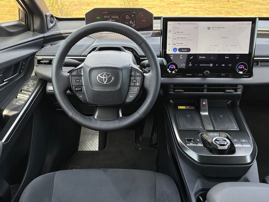 Used 2026 Toyota C-HR AWD/4WD image 12