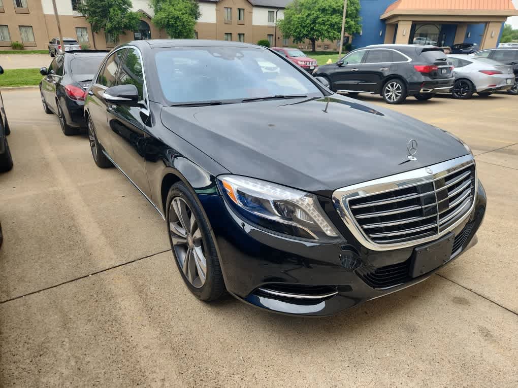 Used 2016 Mercedes-Benz S 550 4MATIC Sedan image 3
