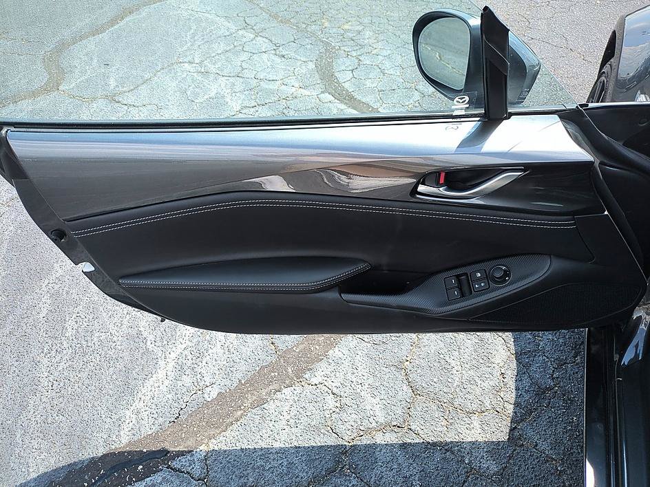 New 2026 MAZDA MX-5 Miata RF Grand Touring RWD image 12