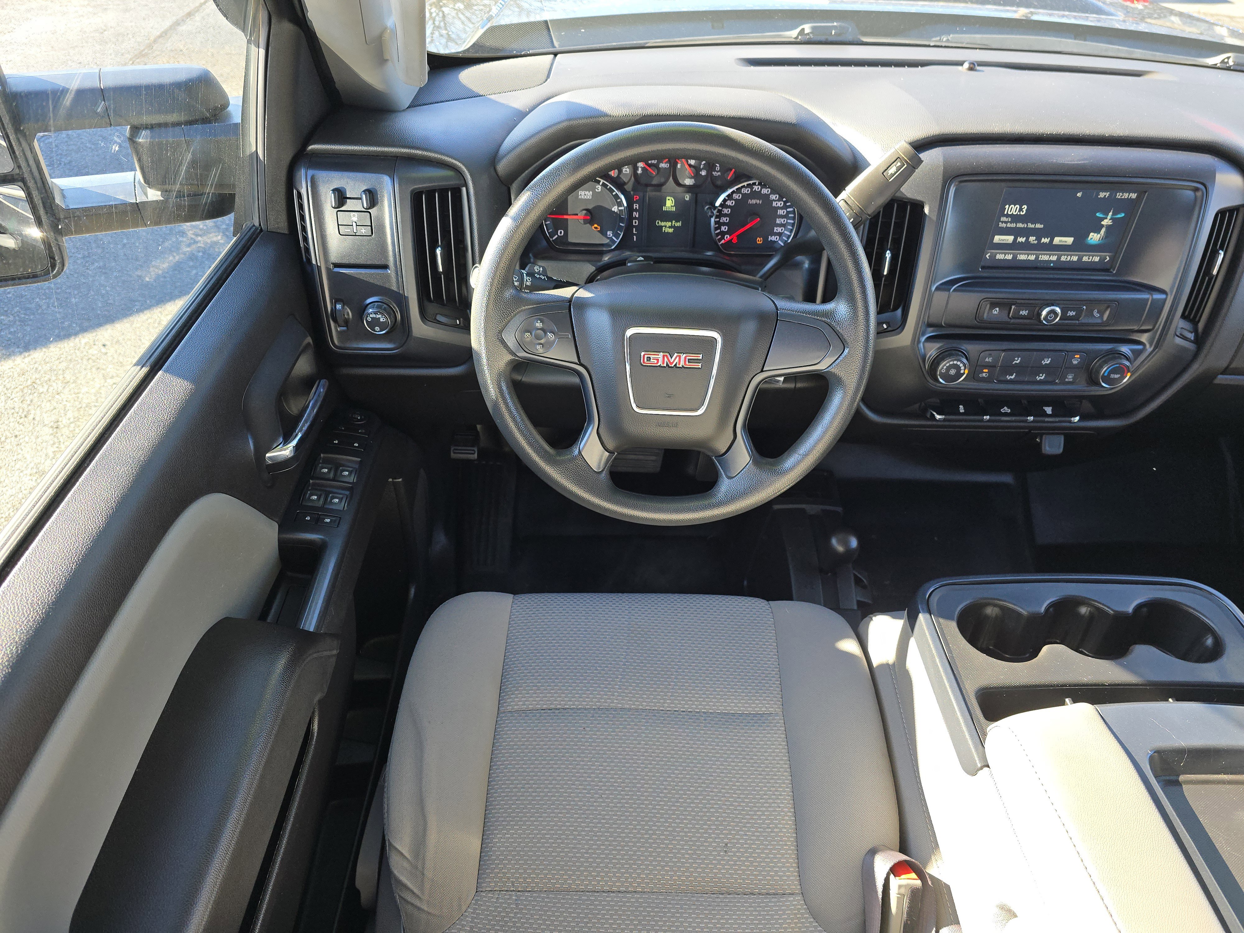 Used 2018 GMC Sierra 2500 4x4 Crew Cab w/ Sierra Convenience Package image 28