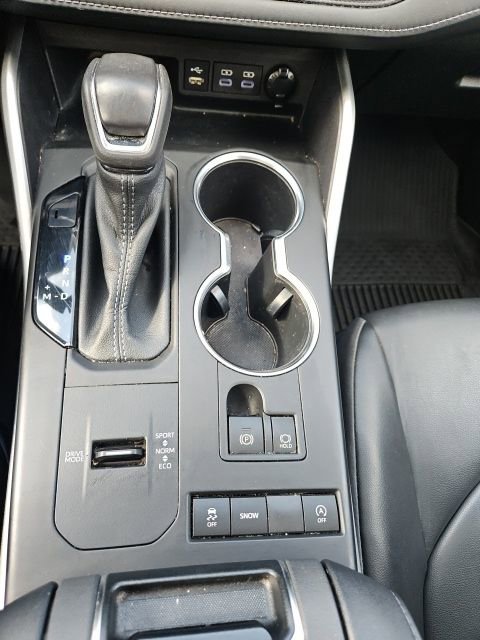 Used 2022 Toyota Highlander XLE FWD image 55