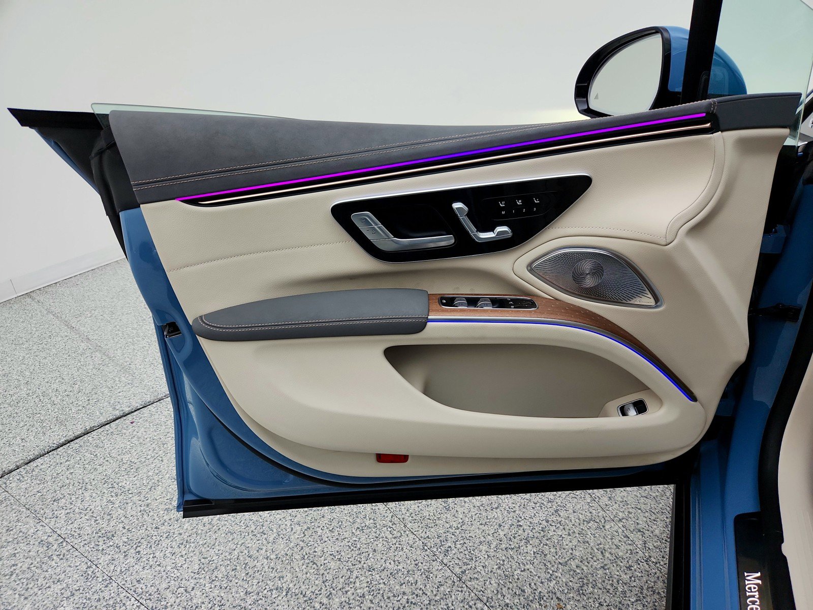 Certified 2025 Mercedes-Benz EQS 450+ Sedan image 26