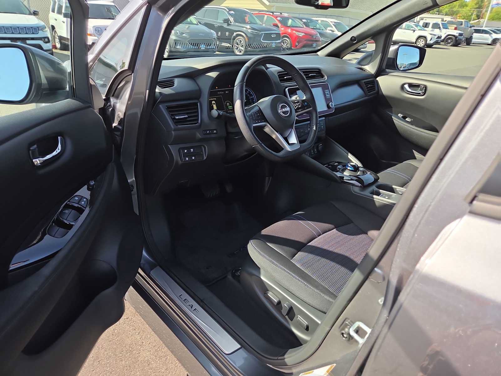 Used 2024 Nissan Leaf SV Plus FWD image 10