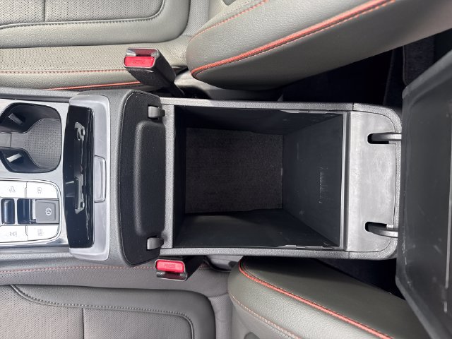 Certified 2025 Hyundai Santa Cruz Limited AWD/4WD image 26