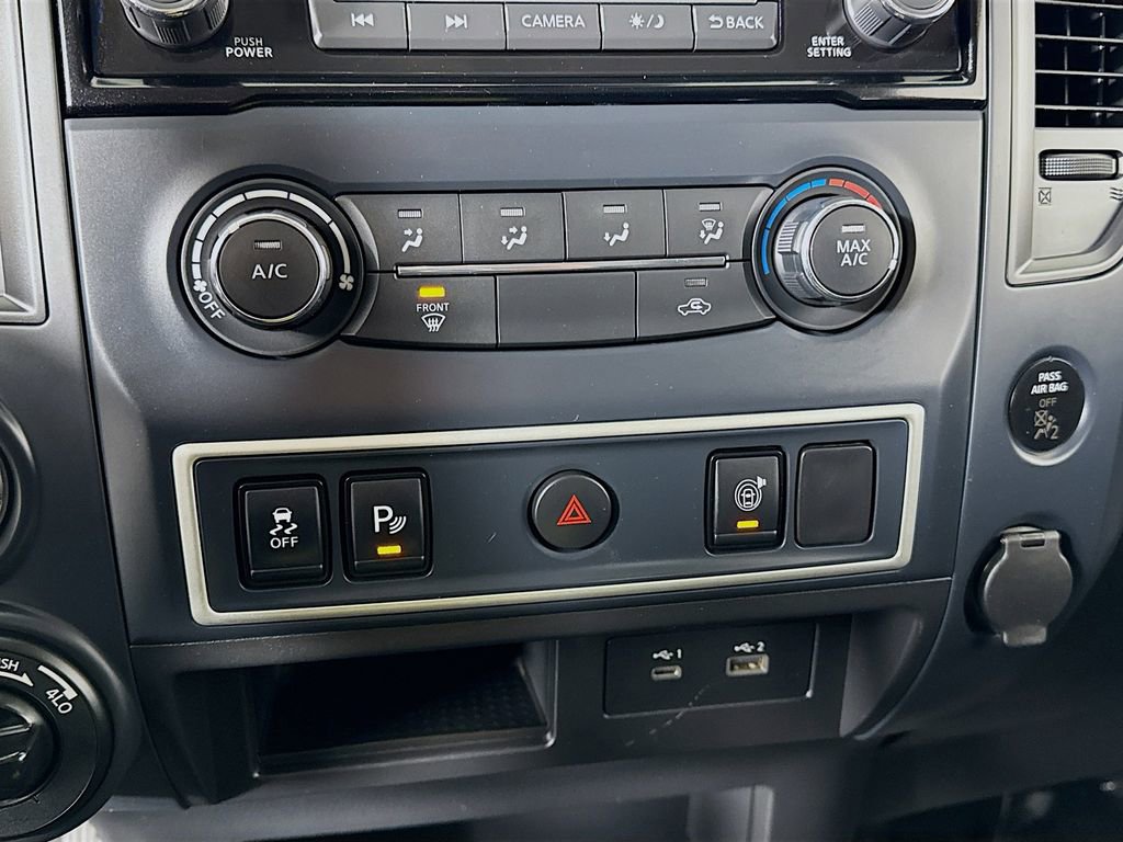 Used 2022 Nissan Titan S w/ S Utility Package image 16