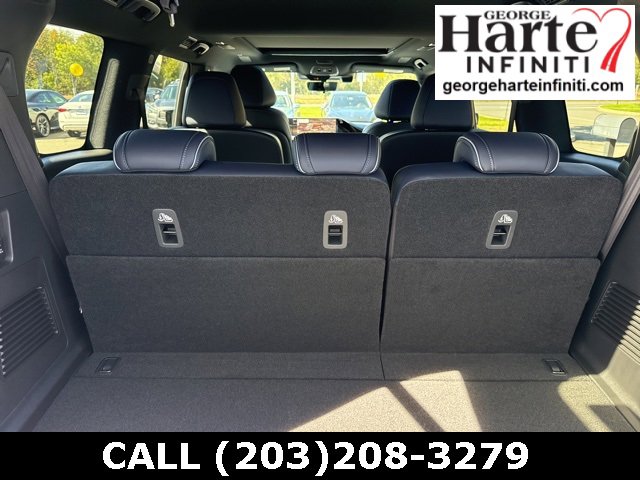 New 2026 INFINITI QX80 4WD image 11