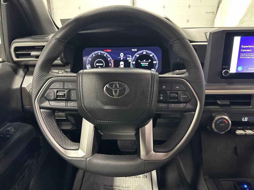 Used 2026 Toyota Tacoma TRD Off-Road AWD/4WD image 18