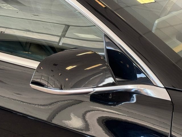 Used 2018 Tesla Model 3 Mid Range RWD image 11